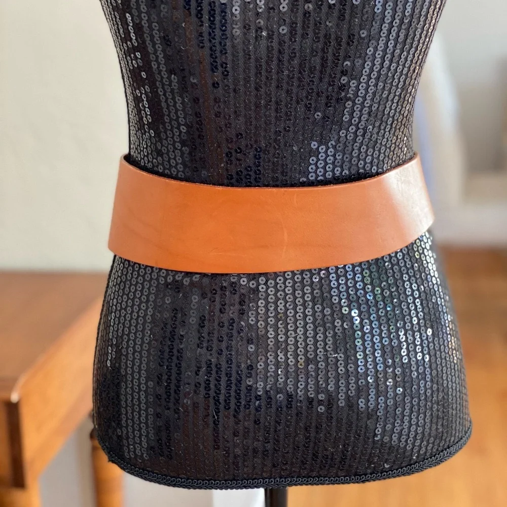 1980’s BANANA REPUBLIC BROWN LEATHER BELT MADE IN ENGLAND - Picture 6 of 14